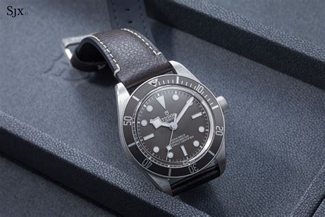 tudor black bay 925 patina|tudor black bay 98 925.